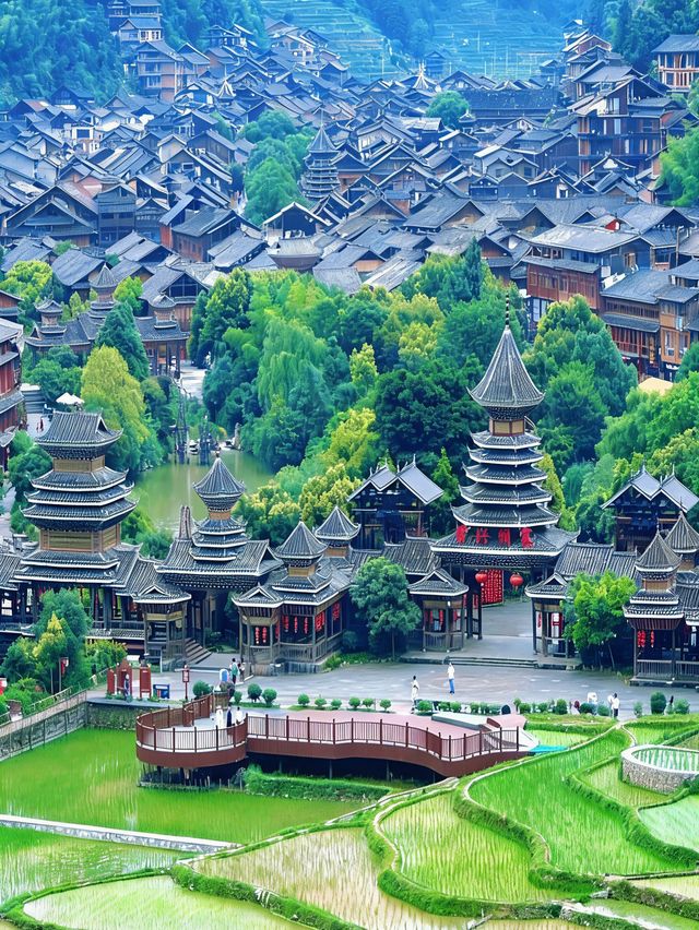 看看素有侗鄉第一寨的美譽景色。 看看素有侗鄉第一寨的美譽景色。