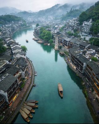 A Nanny-Level Guide to Jishou's Stunning Attractions