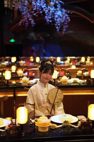 Immersive Experience "Dream of the Red Chamber Reminiscence," Taste the Cuisine of the Grand View Garden