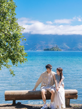 Spending Qixi at Lugu Lake, the romance level is off the charts