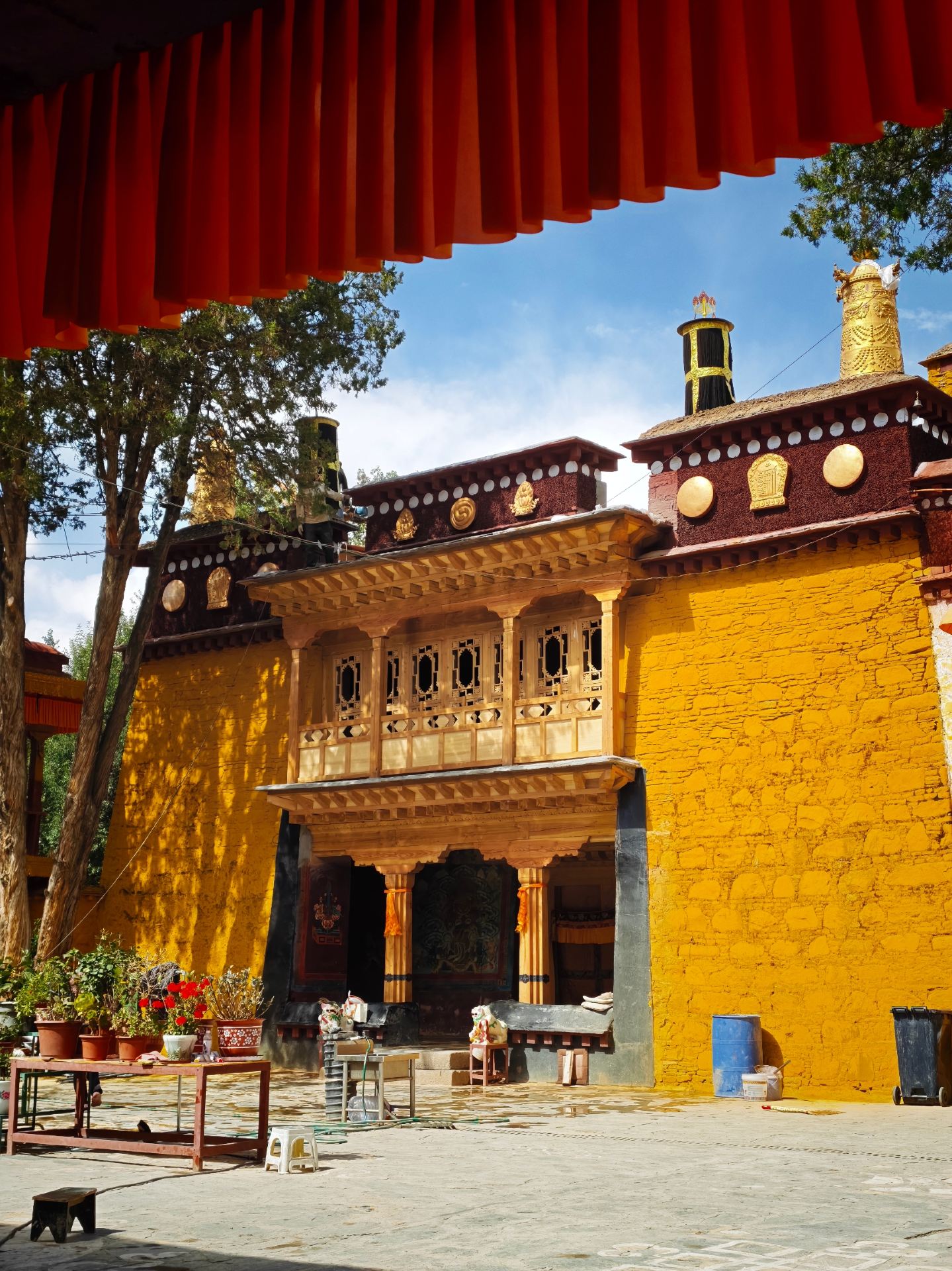 A Day of Mindfulness at Cijuelin Monastery in Lhasa