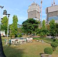 ルンピニ公園　バンコク