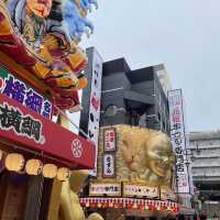 เดินเล่น Shinseikai ย่านกินดื่มสุดคึกคักของ Osaka