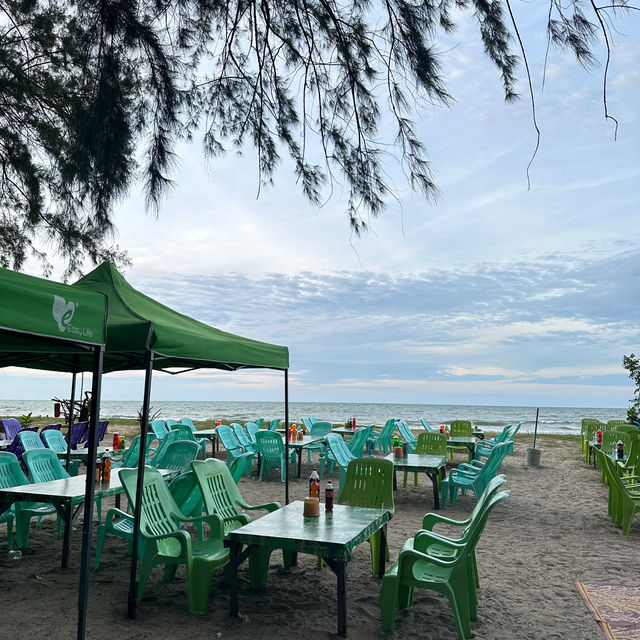 📍หาดนราทัศน์ นราธิวาส ทะเลใส หาดสวยจริงๆ