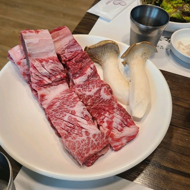 부산 해운대 맛집)이름난암소갈비 - 해운대 연예인들도 많이찾는 찐 인생 소갈비 맛집 