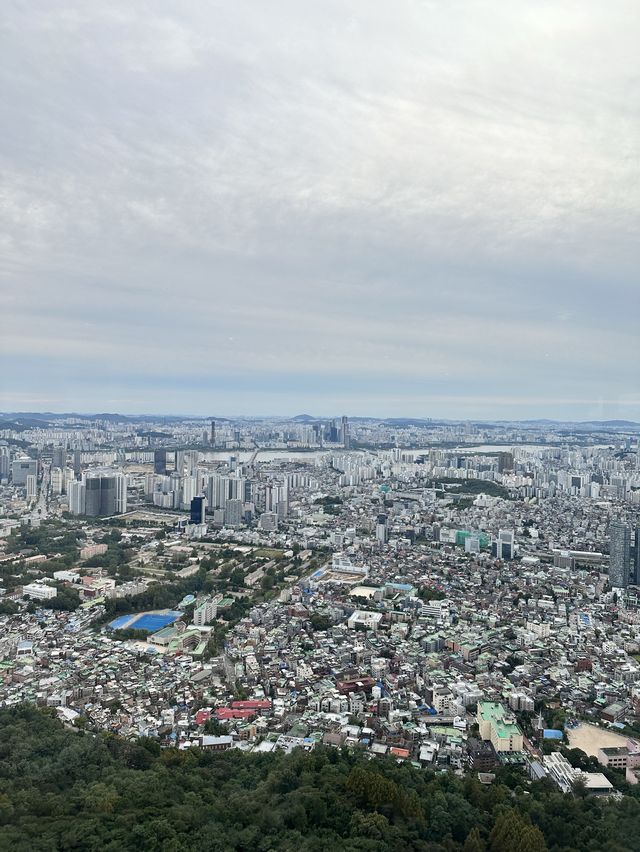 남산타워 전망대에 올라가보자 !!
