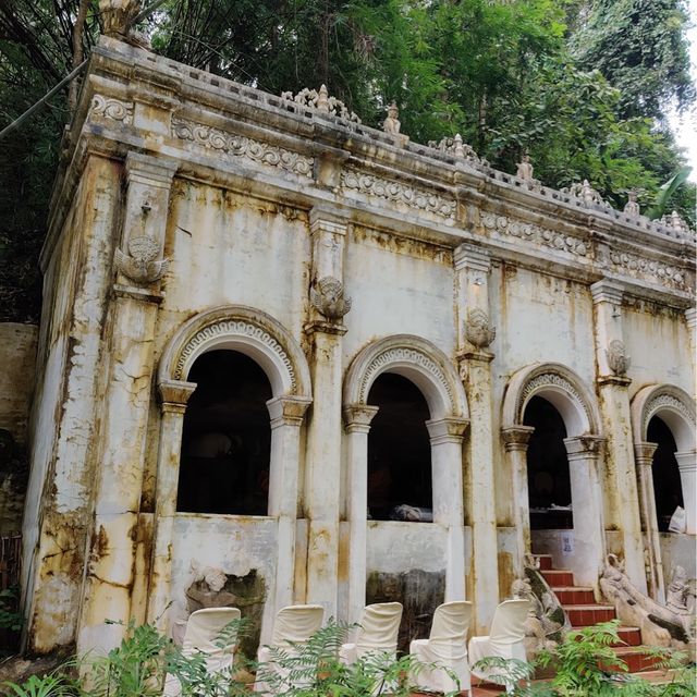 Wat Pha Lat Hike (Monk's trail)
