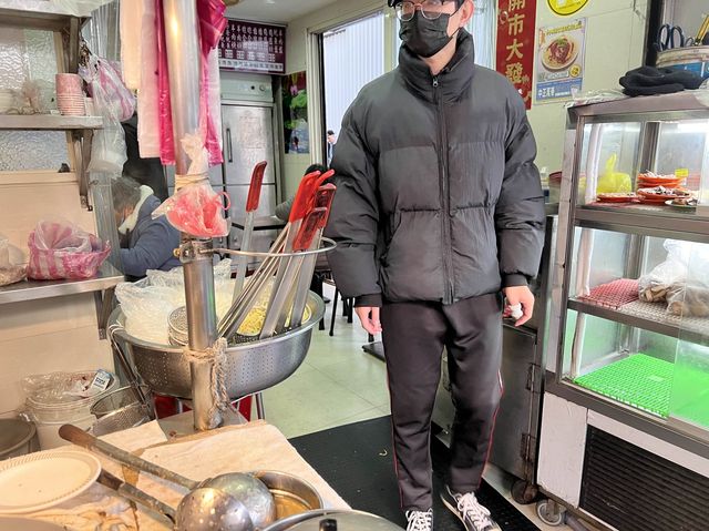 西門町美食小吃推薦｜五十年老店，羊肉羹魯肉飯