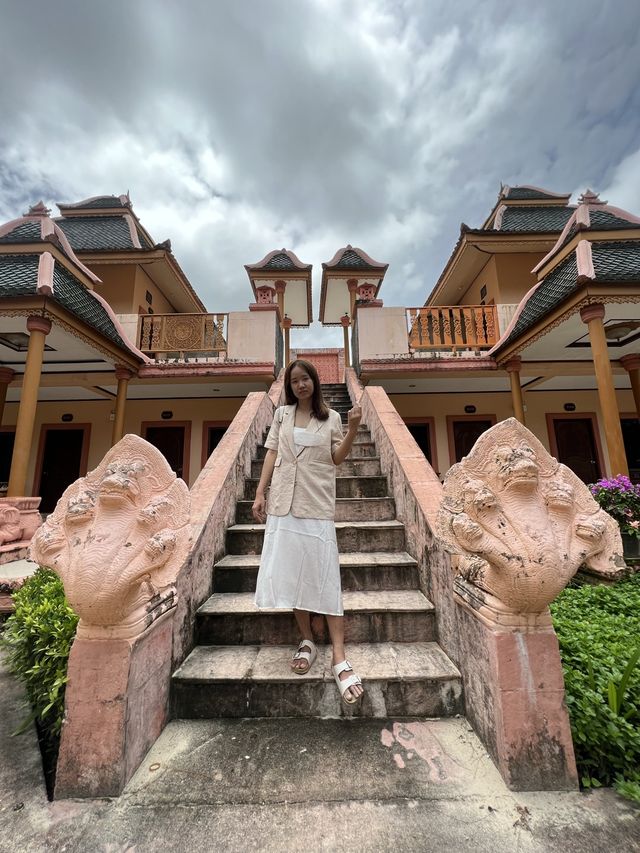 บรรยากาศภายใน โคโค่นัท  บีช รีสอร์ท เกาะช้าง