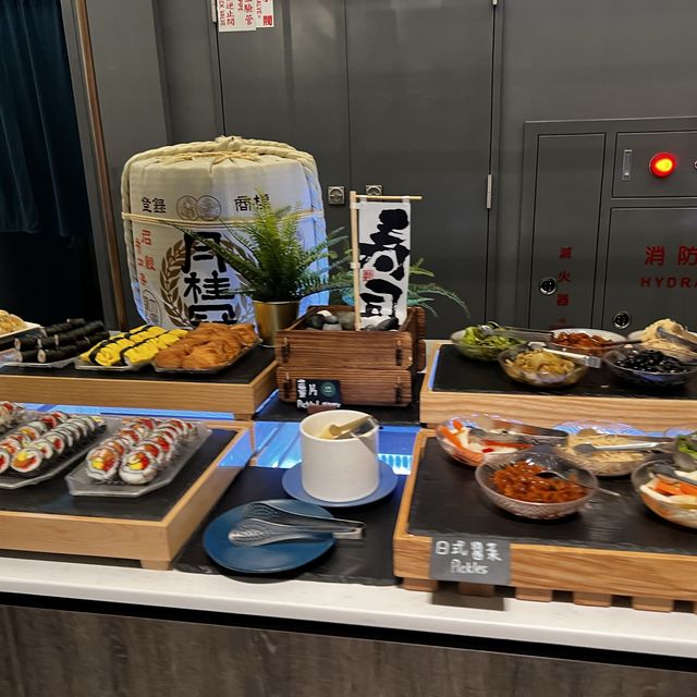 逸市集 (桃園和逸飯店自助晚餐)