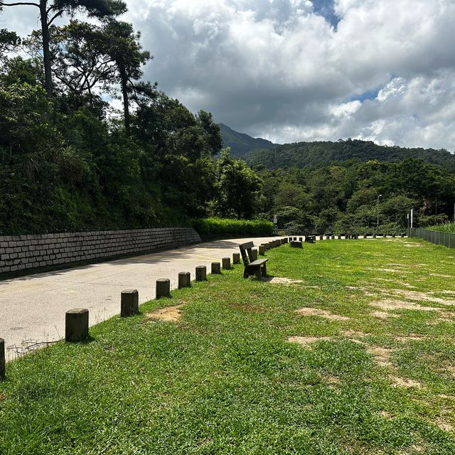 風和日麗郊遊-城門水塘