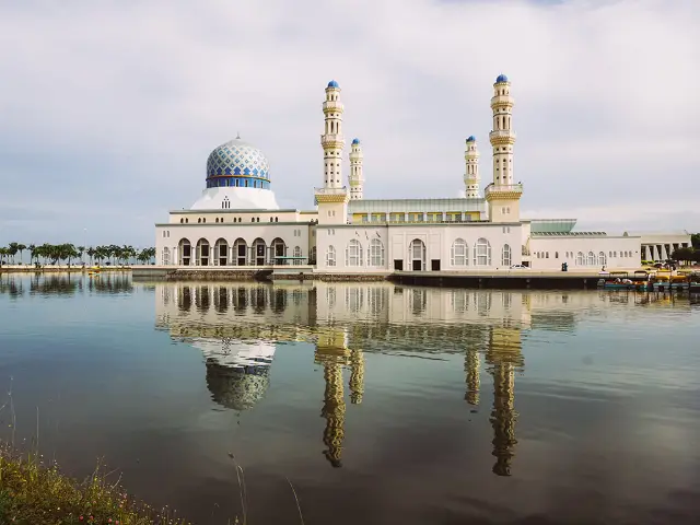 遊大馬🇲🇾亞庇水上清真寺