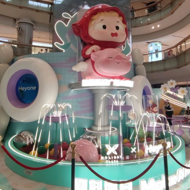 打卡深圳益田假日廣場 "Hey one"華南首展