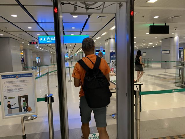 タイ　タイ観光　スワンナプーム国際空港からバンコク市内へはARLが便利！