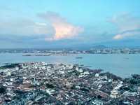 Sky dining experience at the highest rooftop