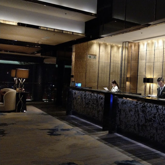 香港麗思卡爾頓酒店