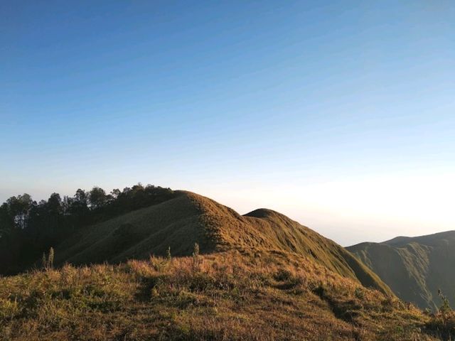 Hike Pergasingan Hill 