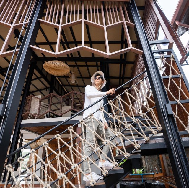 Motive Cottage Khaolak ที่พักนักเดินทาง