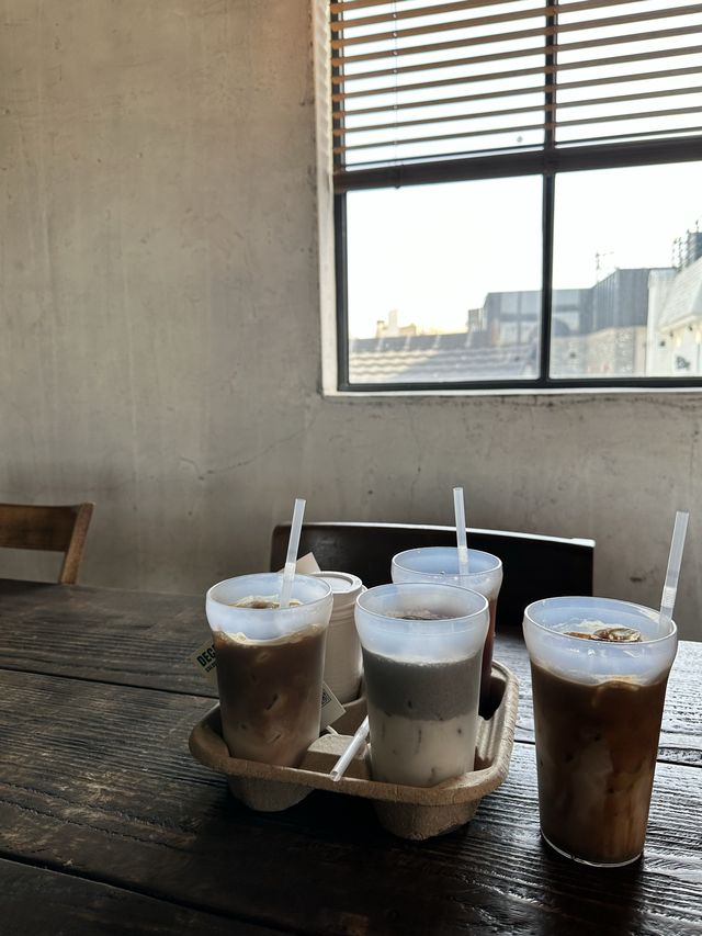 장안문 뷰 커피 맛집, 정지영 커피 로스터즈 장안문점☕️