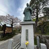 高幡不動尊の境内で美味しいお土産