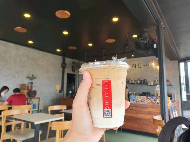 LECAFING Slowbar | หาดวอนนภา บางแสน