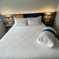 โรงแรมทันสมัยพักสบาย Cosi Pattaya วงศ์อมาตย์บีช