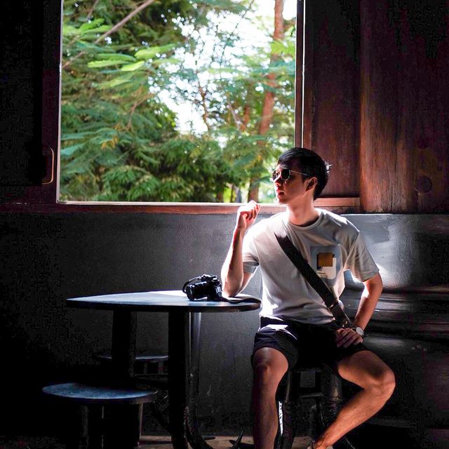 พิพิธภัณฑ์บ้านดำ (Baan Dam Museum)