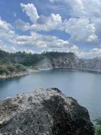 Blue Lagoon ภูผาม่าน