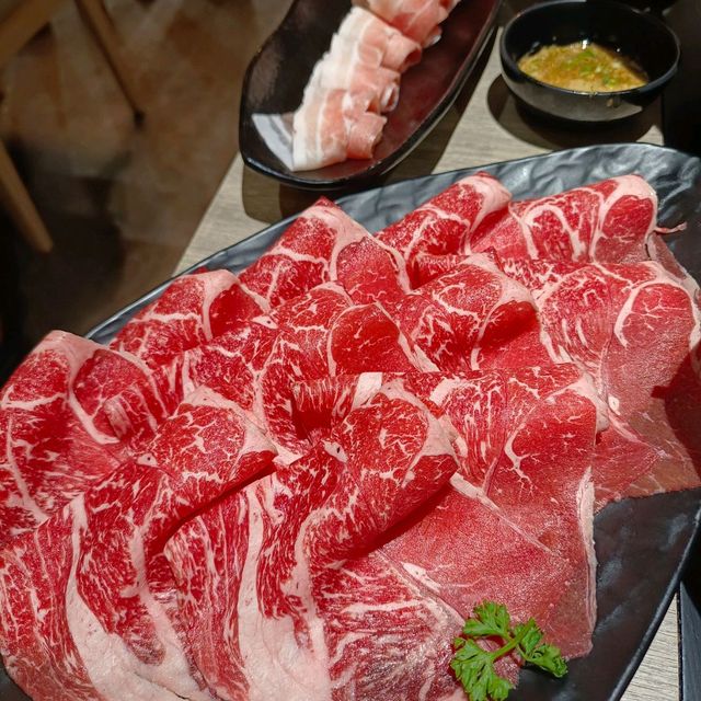 築間幸福鍋物新莊中悅廣場店