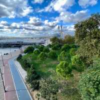 Serenity Strolls: Mimar's Silent Symphony