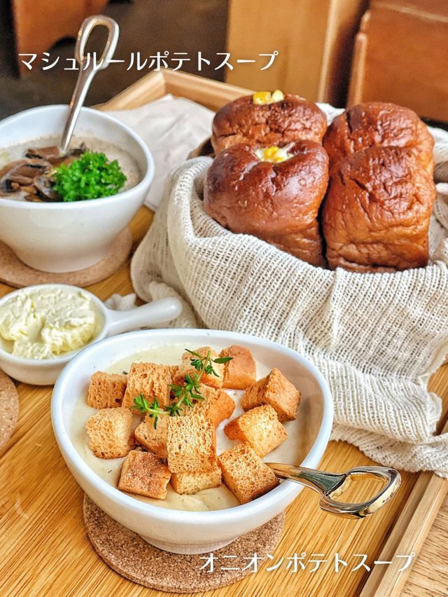 【韓国旅行】人気エリア益善洞！もっちりふわふわ美味しいスチームパン🍞