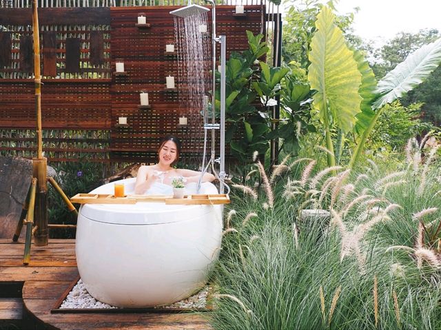 เขาใหญ่ อีส คอลลิ่ง 💚
