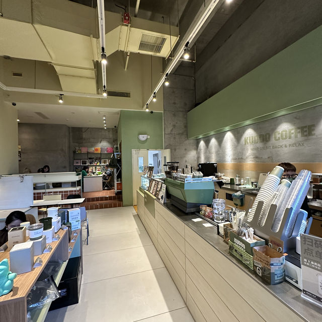 北上覓食！牛油果色系．戶外露營風．KUDDO COFFEE