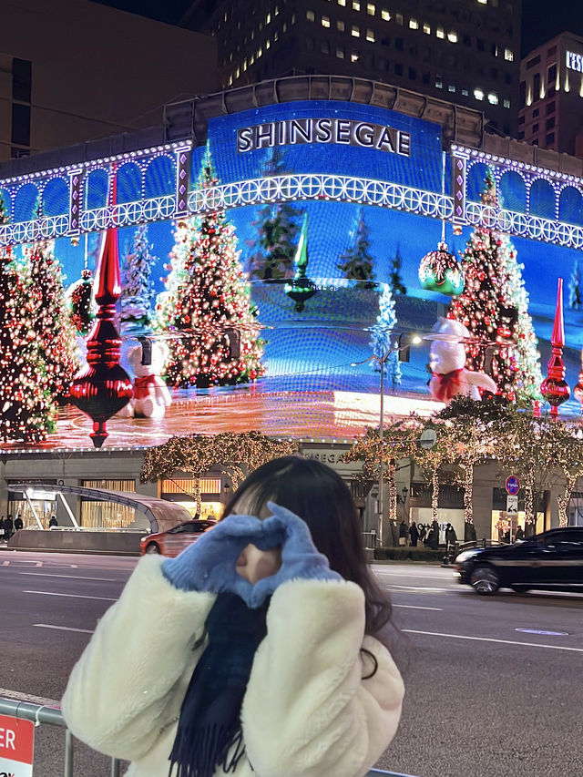LED 35만 개가 쓰였다는 신세계 미디어파사드🎄