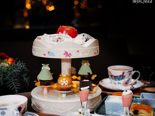 Delightful Christmas Afternoon Tea at Shangri-La Hotel