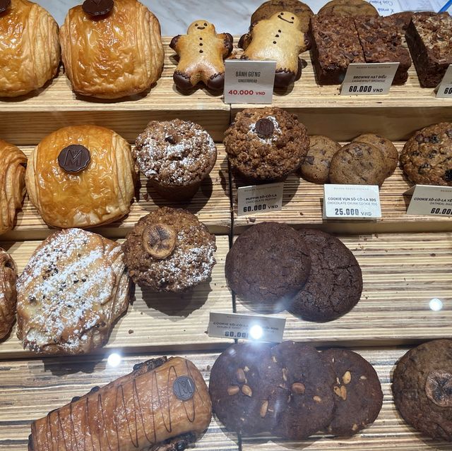 【ベトナム🇻🇳】ベトナム発祥の高級チョコレートカフェ🍫