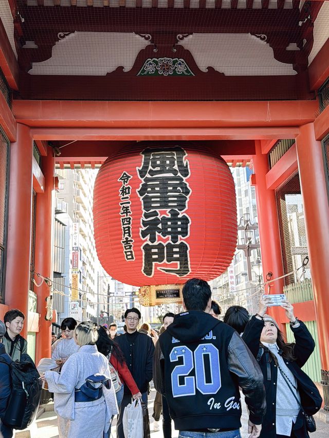 東京🇯🇵必做之事穿蕾絲和服到「淺草寺」逛街！超有氣氛
