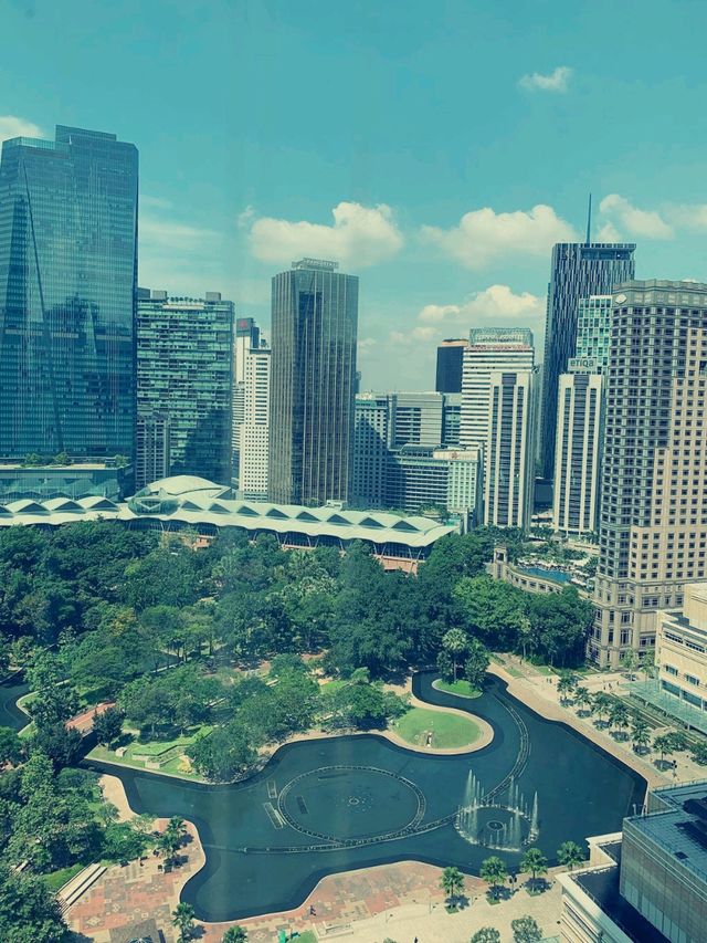 Four Seasons Hotel