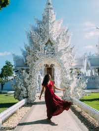 Wat Rong Khun - White Temple