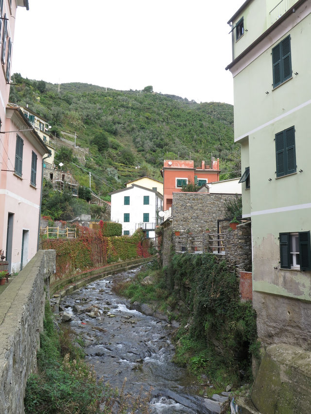 5 Unique Towns 