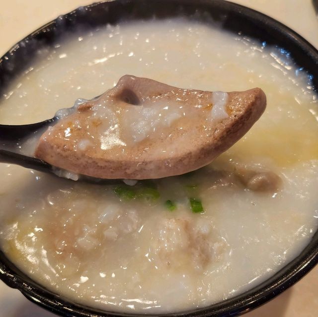 Master Congee Tsim Sha Tsui ร้านโจ๊กชื่อดังฮ่องกง