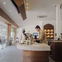 คาเฟ่ใกล้หาดกระตะ 