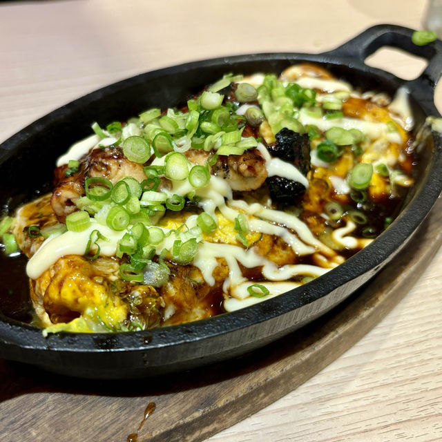 【大阪・梅田】ふっくら香ばしい鰻がリーズナブル「鰻串と牛タン きたぎん LINKS UMEDA」