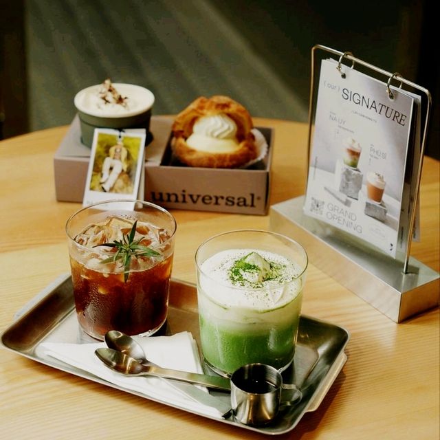 universal coffee