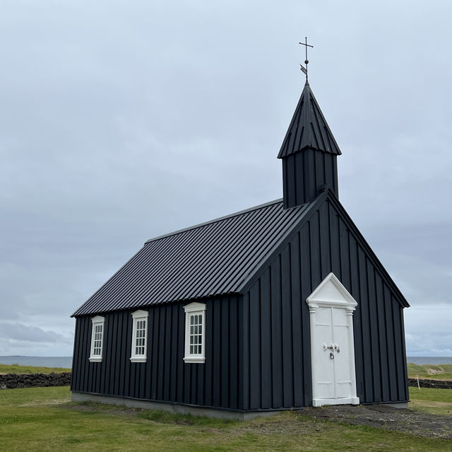 Budir Black Church
