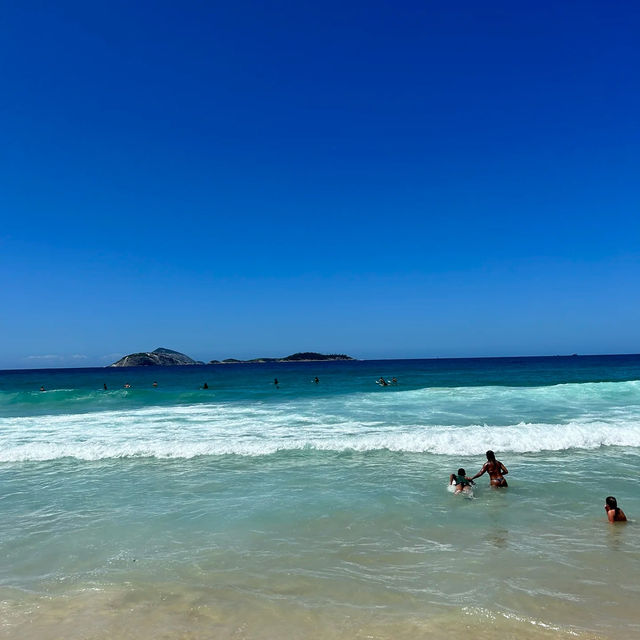 奈陽海灘：自然美景、寧靜氛圍，日落壯麗