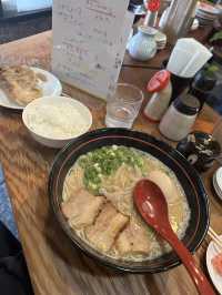 【福岡】あのタモリさんも食べた博多とんこつラーメン！？