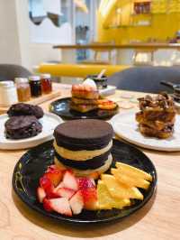 Mary’s Cafe เอกมัย