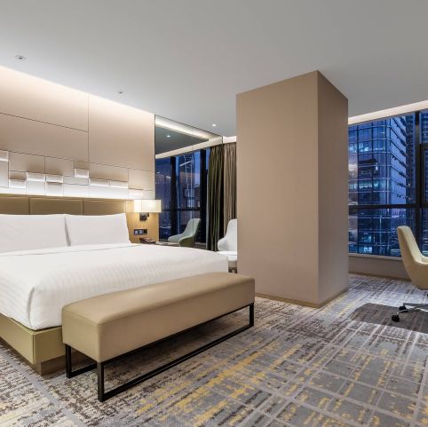 Luxury and Convenience at Chengdu Marriott Hotel Financial Centre