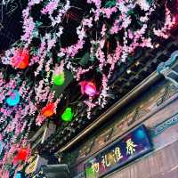 【南京】夫子廟：匯集眾多特色小吃和手工藝品的古街